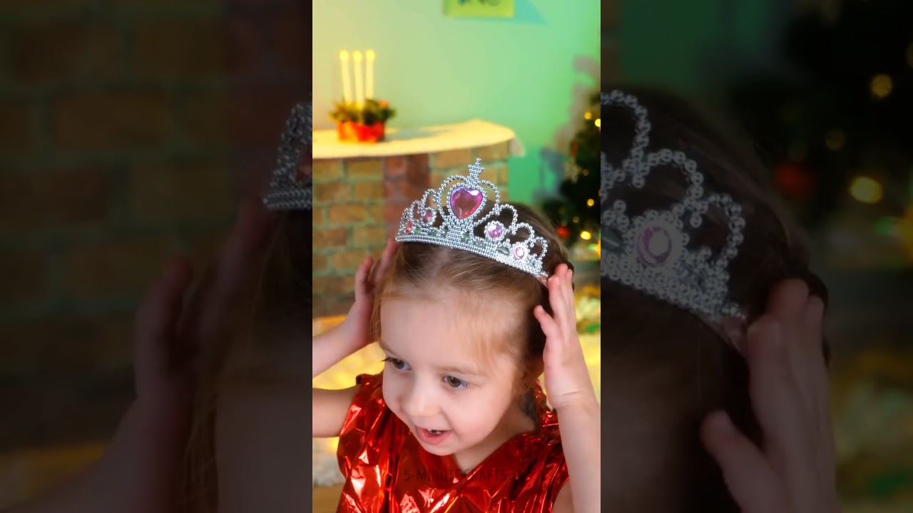 Christmas already? 🎄 🤯 Hurry up and check out our New Year’s crafts 🎅 #shorts