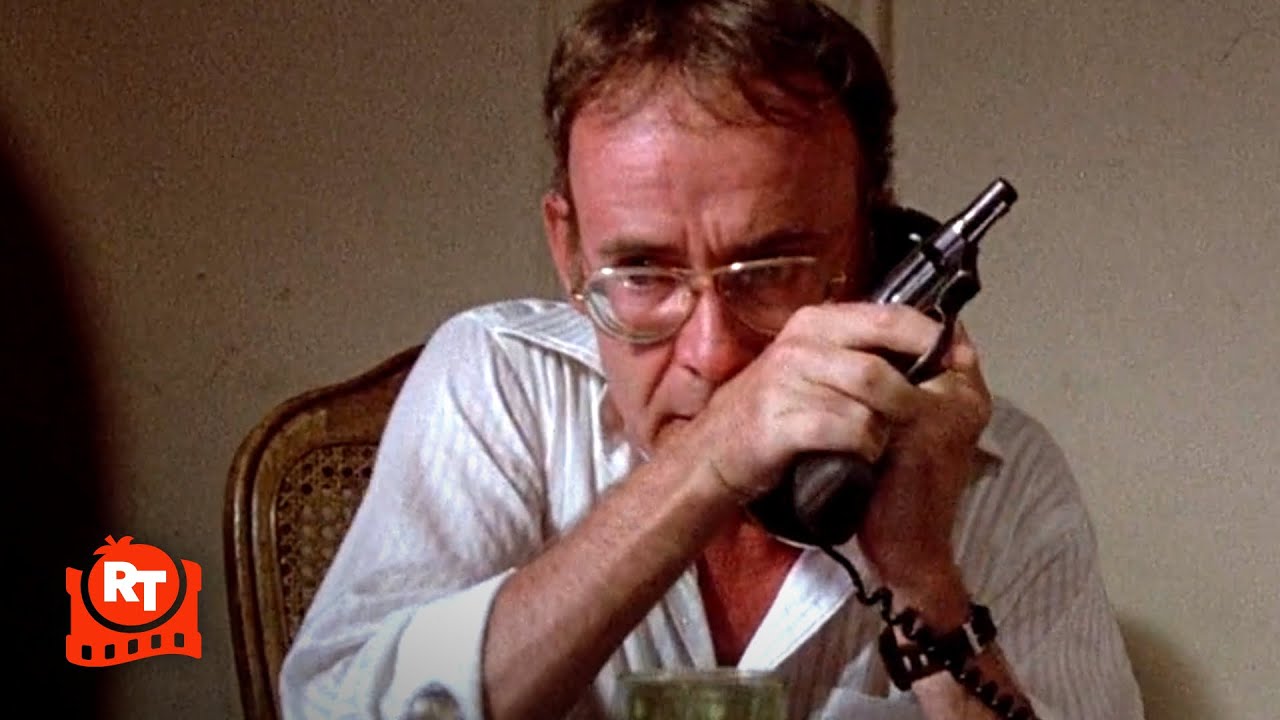 Gloria (1980) – Mafia Massacre Scene | Movieclips