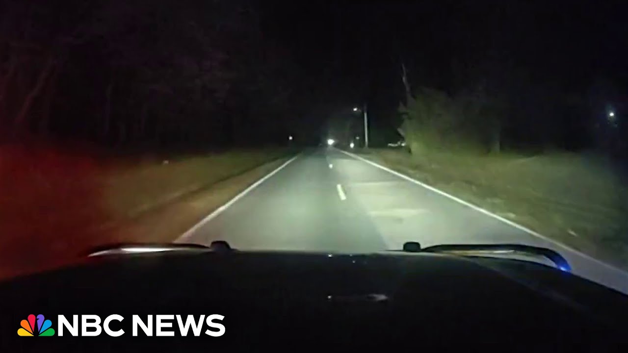 Illinois officer saves pregnant woman’s runaway car from plunging into lake