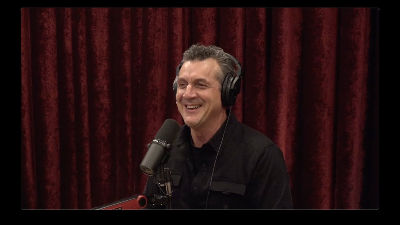 Joe Rogan Experience #2246 – James Fox