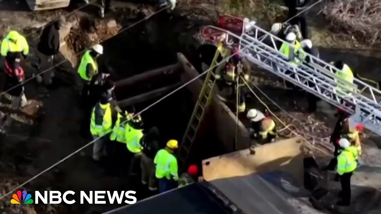Rescuers search for Pennsylvania woman thought to have fallen into sinkhole