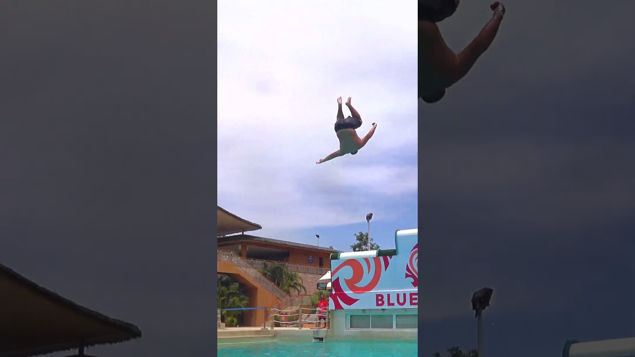 😬 Superfly Water Slide at Blue Tree Phuket 🇹🇭