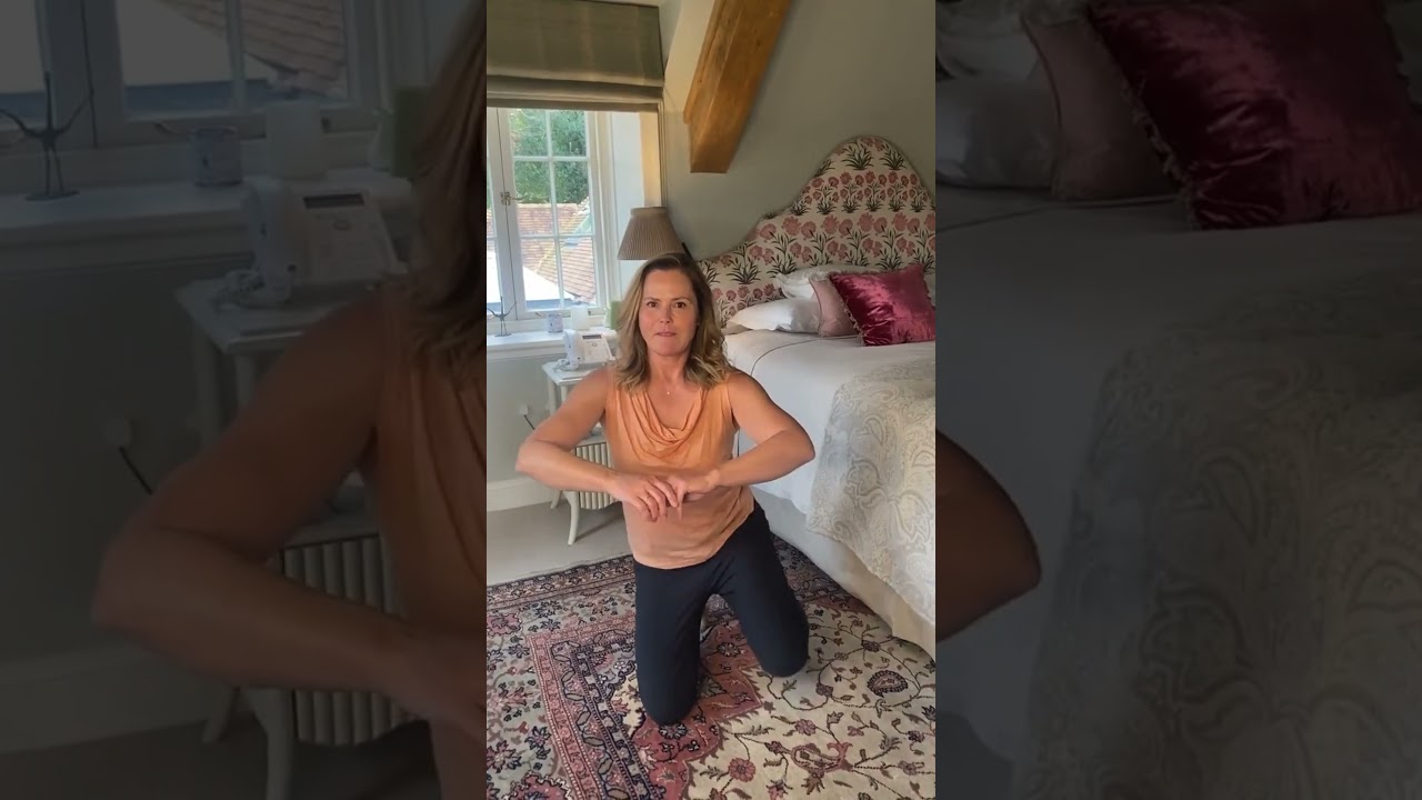 Test your mobility with this challenge | Liz Earle Wellbeing