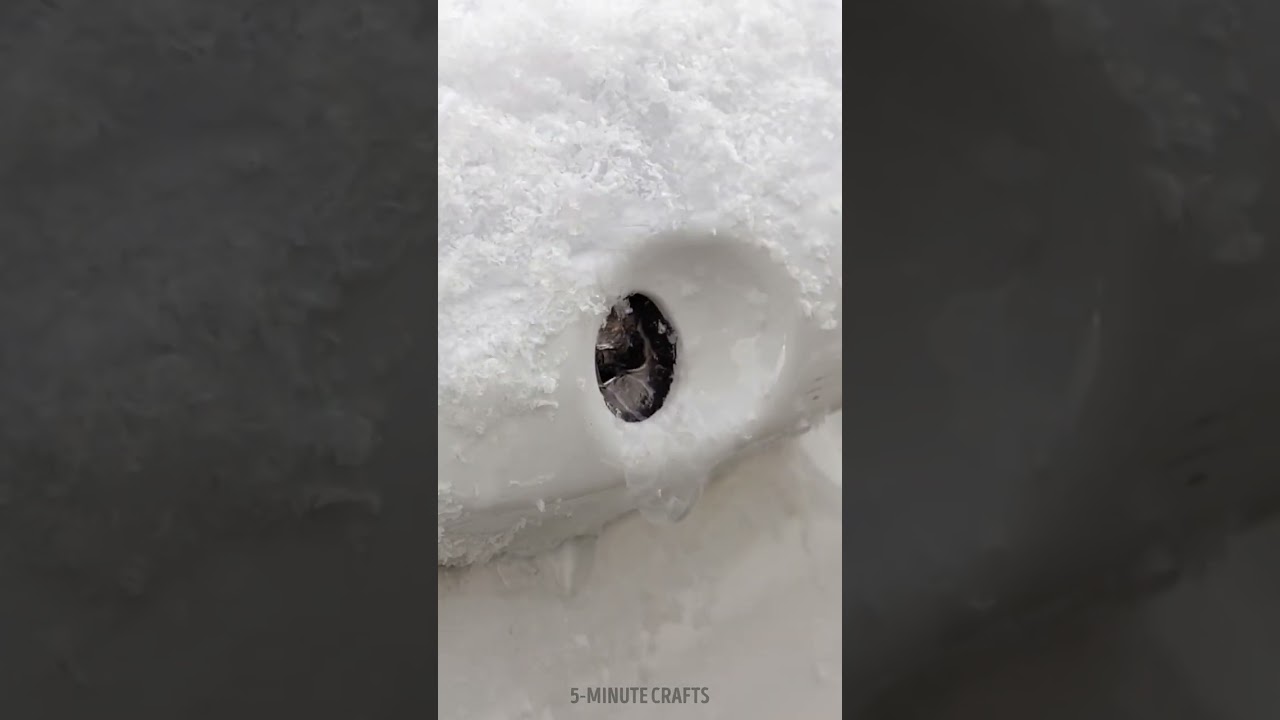 Useful hacks to survive the coldest time 😱