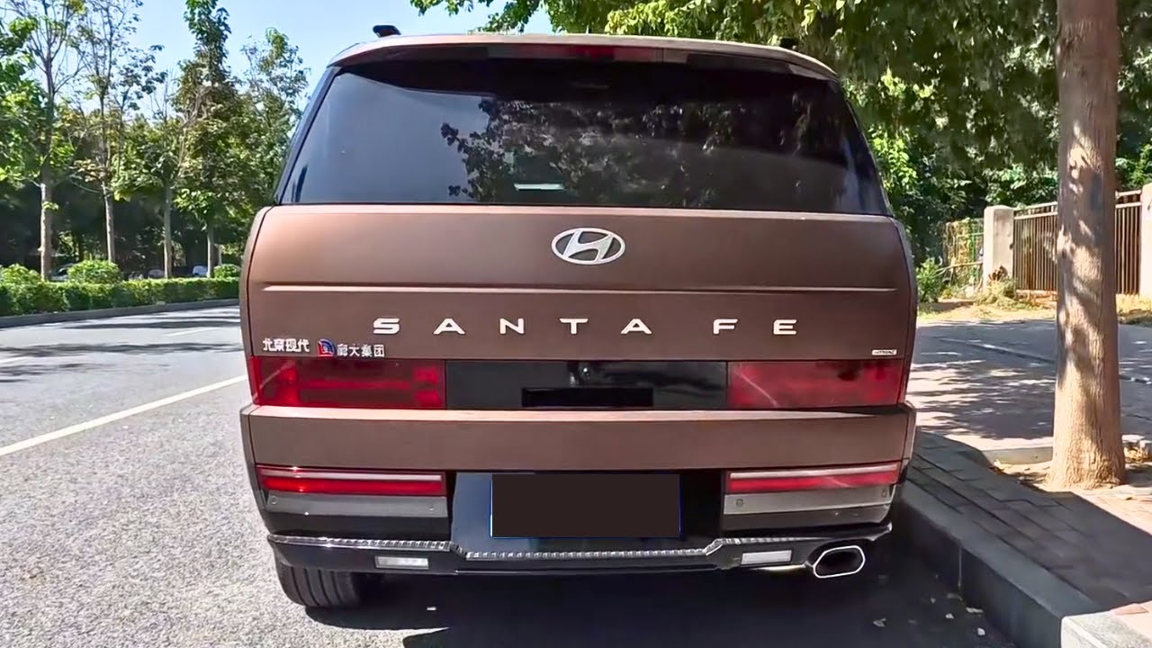 2025 Hyundai Santa Fe in-depth Walkaround