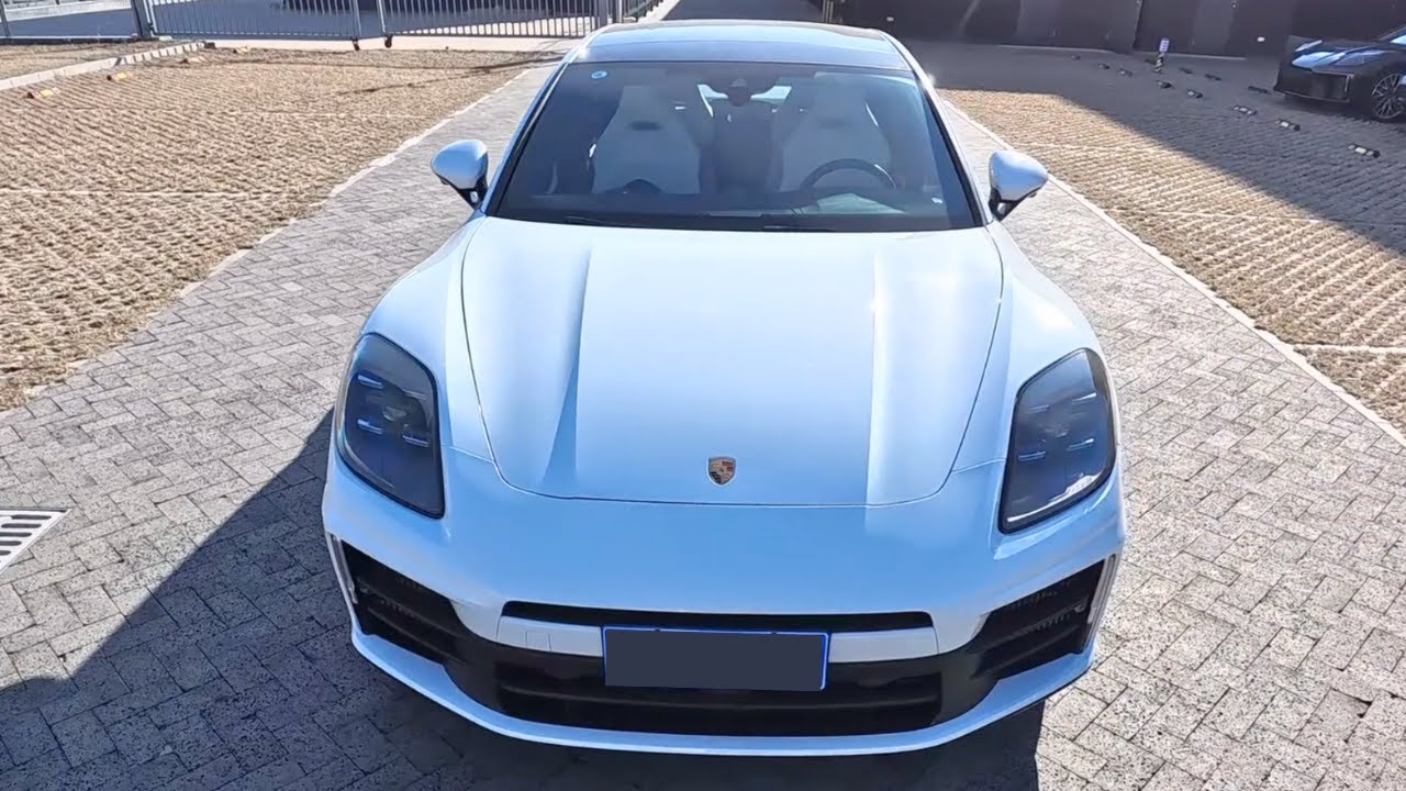 2025 Porsche Panamera in-depth Walkaround