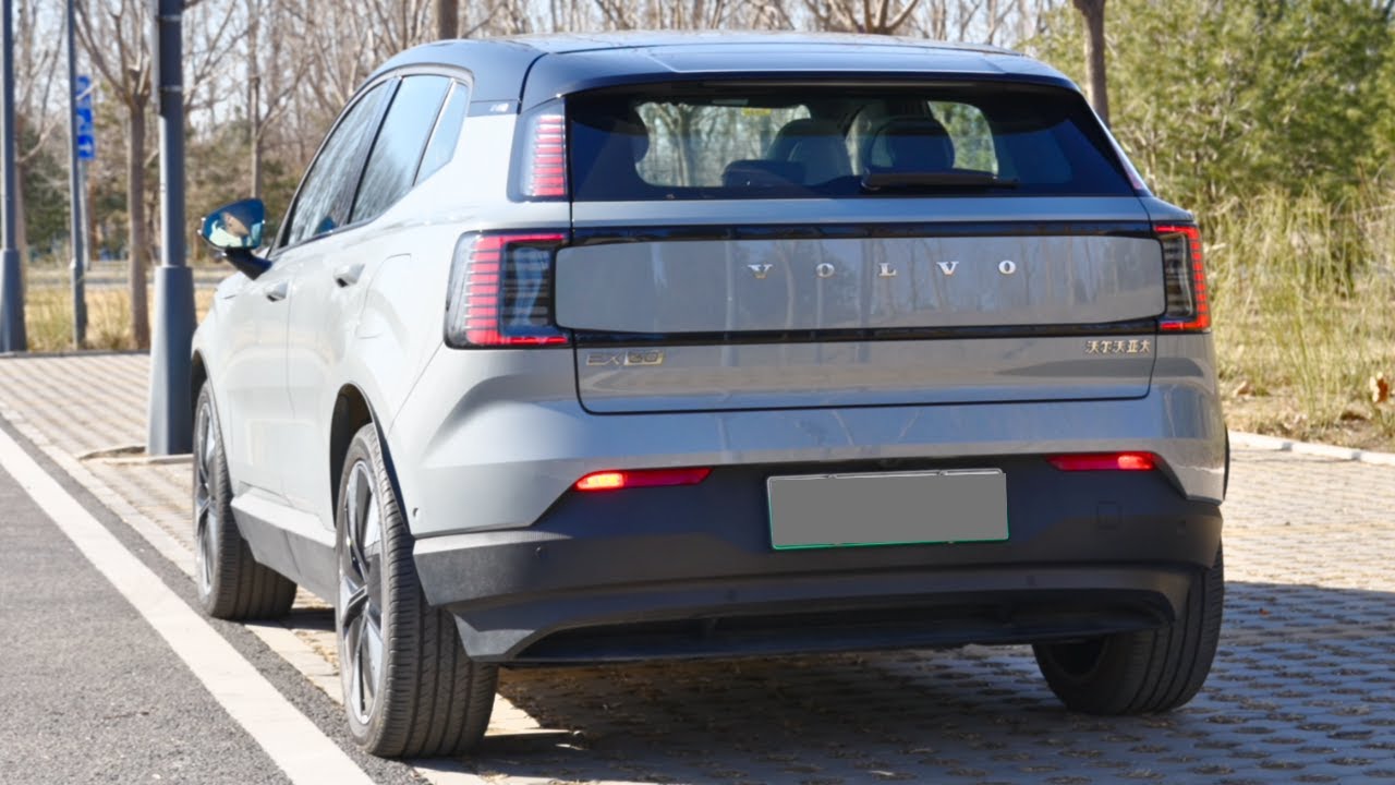 2025 Volvo EX30 in-depth Walkaround