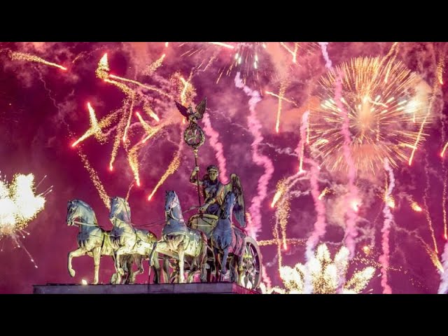 European countries welcome 2025 with celebrations and dazzling fireworks shows