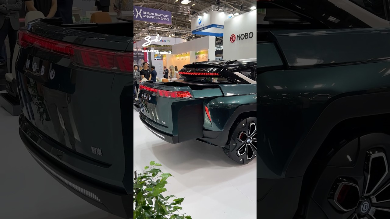 Is there any part of this car that doesn’t move? 😱 #nobo #conceptcar #supercars
