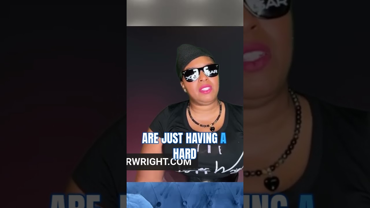 Jaguar Wright Says She Hides Enough Of The Truth So The FEDERAL GOVERNMENT Won’t Capture Her