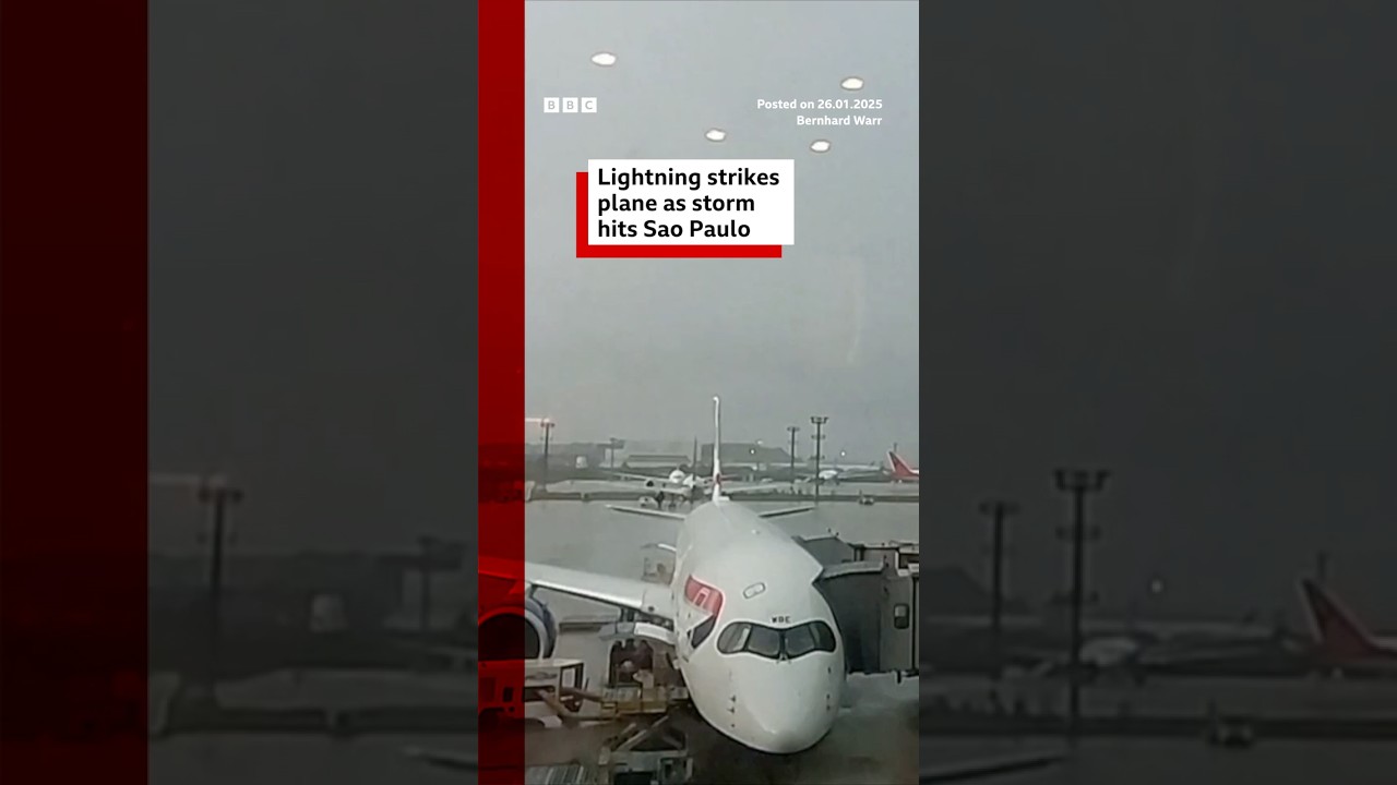 Lightning strikes plane as storm hits Sao Paulo. #Brazil #Weather #BBCNews