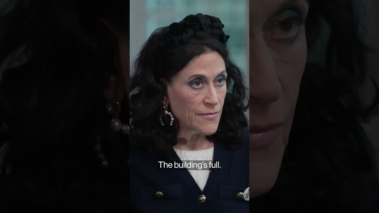 NYC real estate’s “tale of two cities”#shorts #realestate #nycrealestate #wallstreetweek