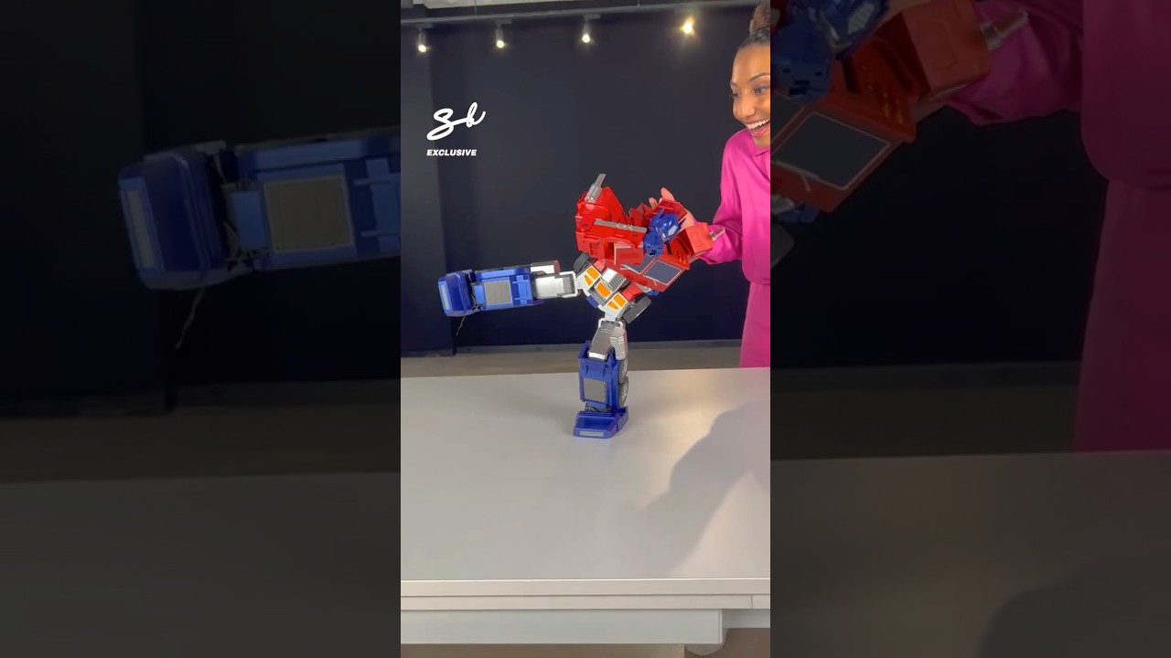 Optimus Prime is ready to roll out  🤖 #optimusprime #toy #cooltech