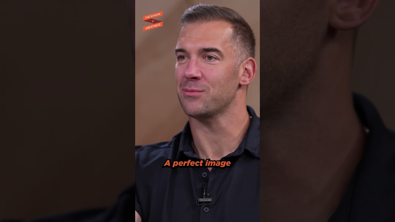 Struggling with Body Dysmorphia | Senada Greca