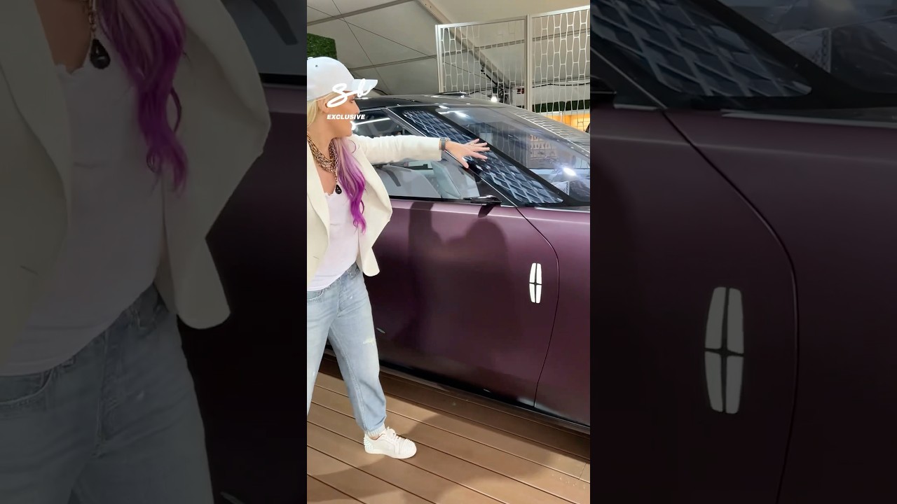 The Lincoln Star concept has a see-through frunk 😱 #lincoln #conceptcar #supercars