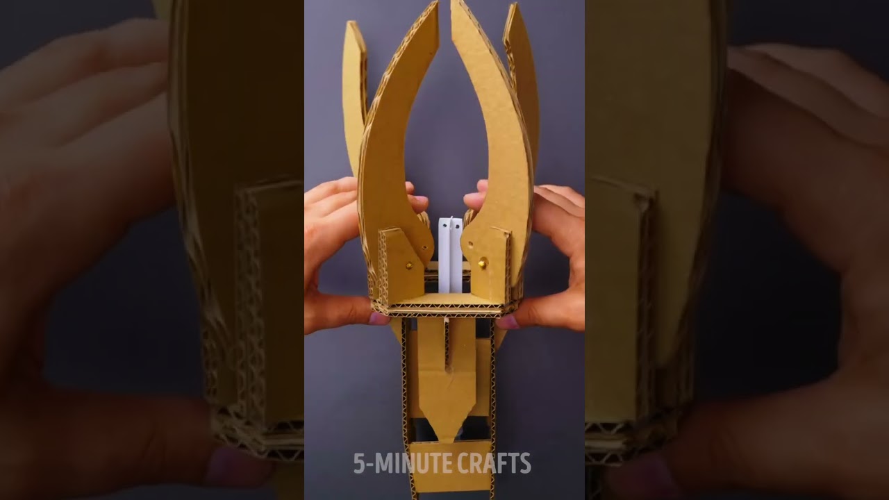 The process of making a cardboard robotic arm 😱 No electricity!