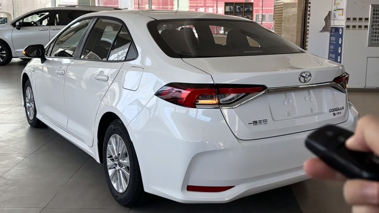 2024 Toyota Corolla Hybrid in-depth Walkaround