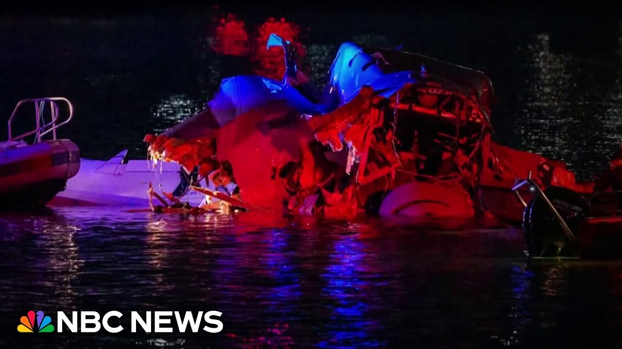 Air traffic control staffing a key issue after deadly midair crash