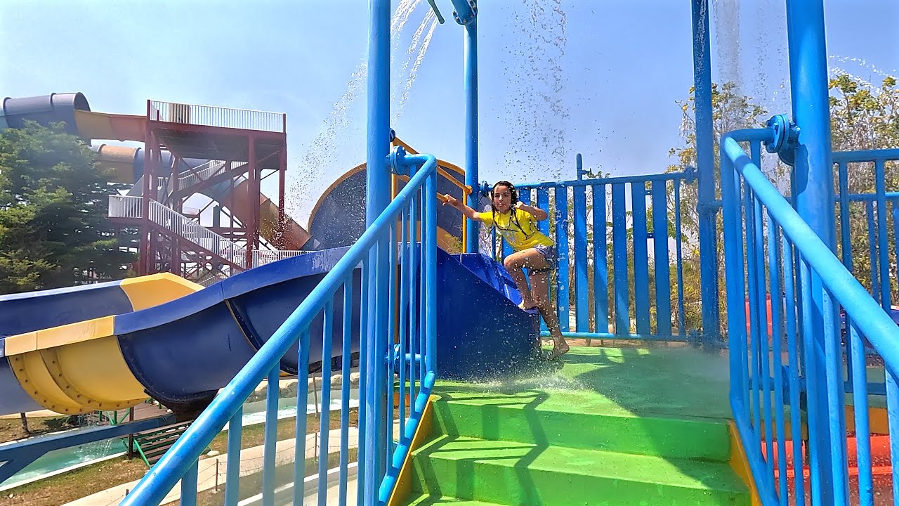 Blue Yellow Space Fortress Water Slide 💦 at Tube Trek Waterpark 🇹🇭