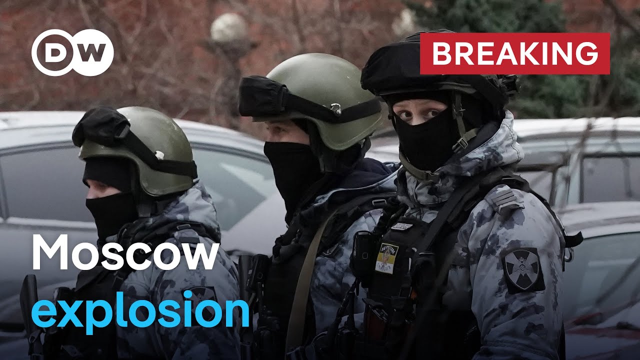 Bomb blast at Moscow apartment building kills at least one person | DW News