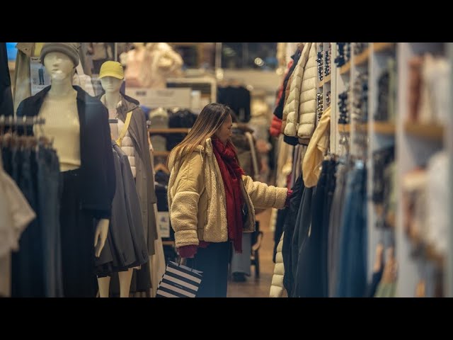 Consumer Sentiment Falls to Seven-Month Low on Inflation Worries