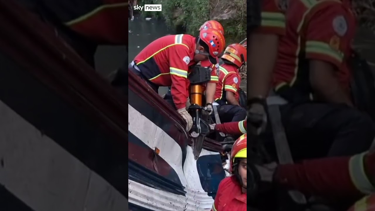 Dozens killed in deadly bus crash