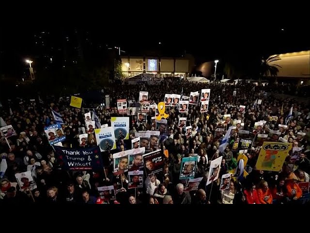Freed hostage Steinbrecher addresses Tel Aviv rally by supporters and family of those still held