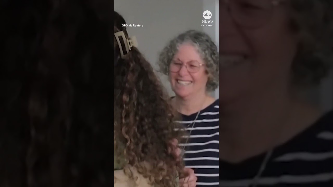 Freed Israeli-American hostage Keith Siegel reunites with family