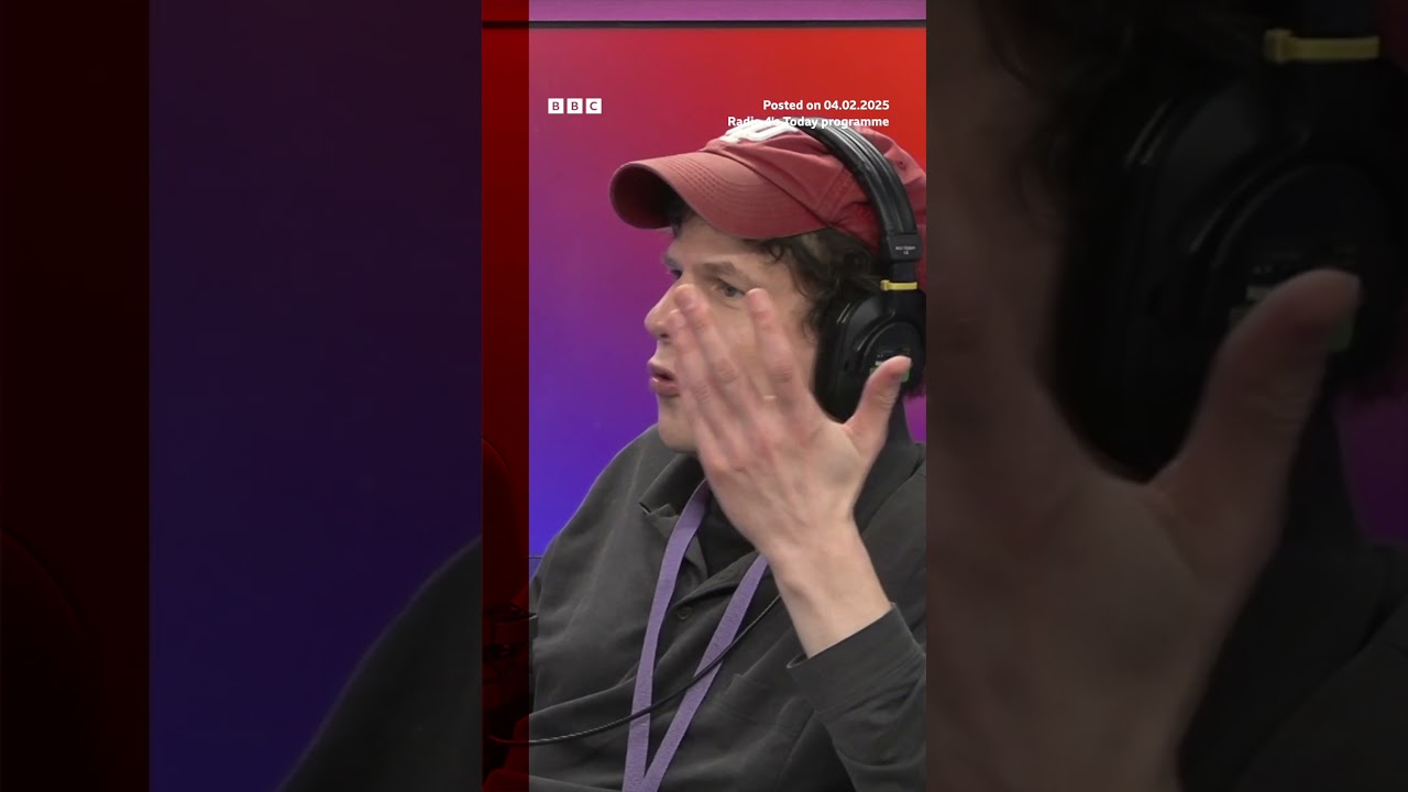 Jesse Eisenberg: I don’t want to think of being associated with Zuckerberg | BBC News