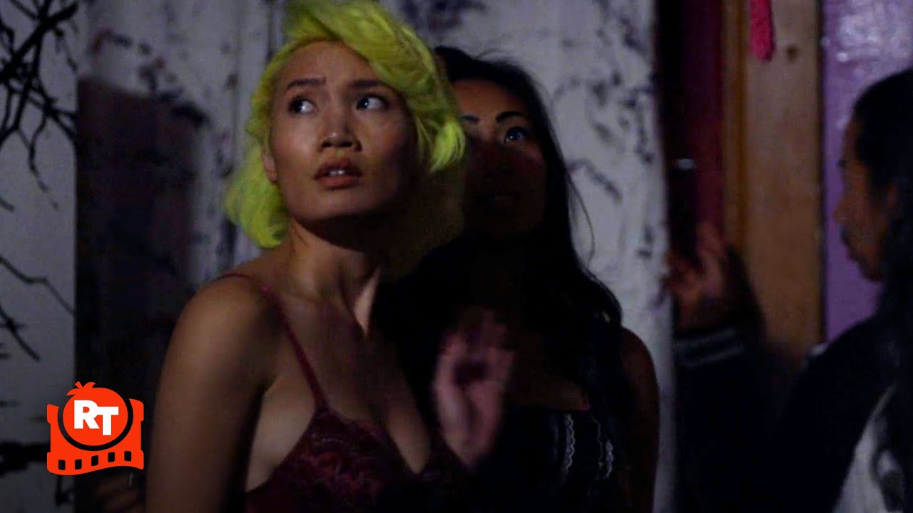 S.W.A.T. – Korean Brothel Raid (S1E11) | Movieclips