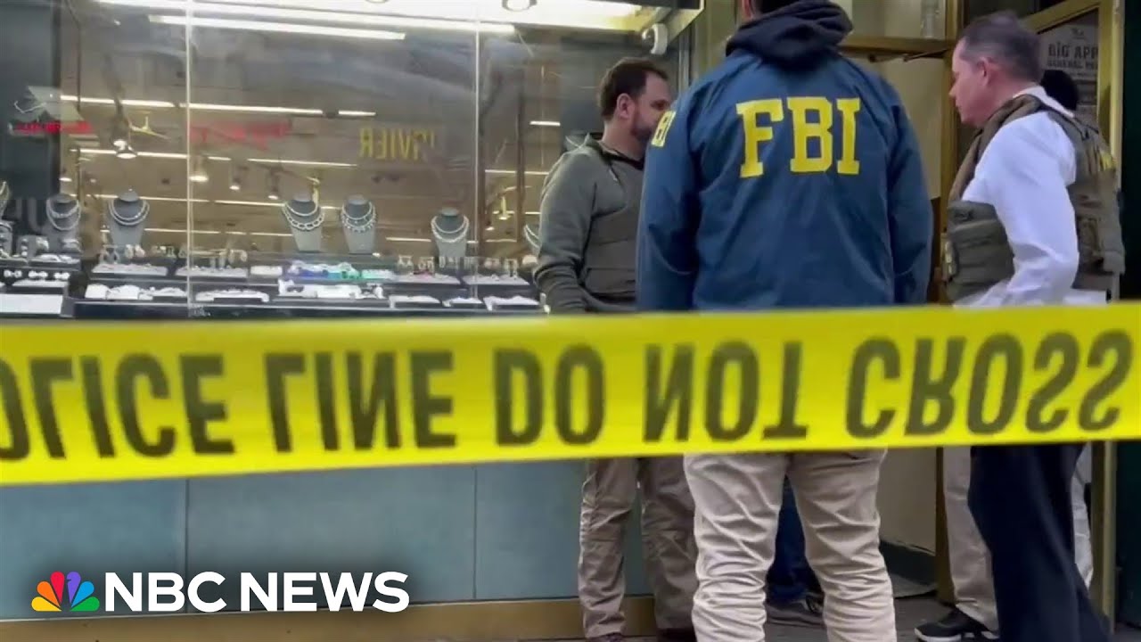 Suspects in high-profile burglaries plead not guilty