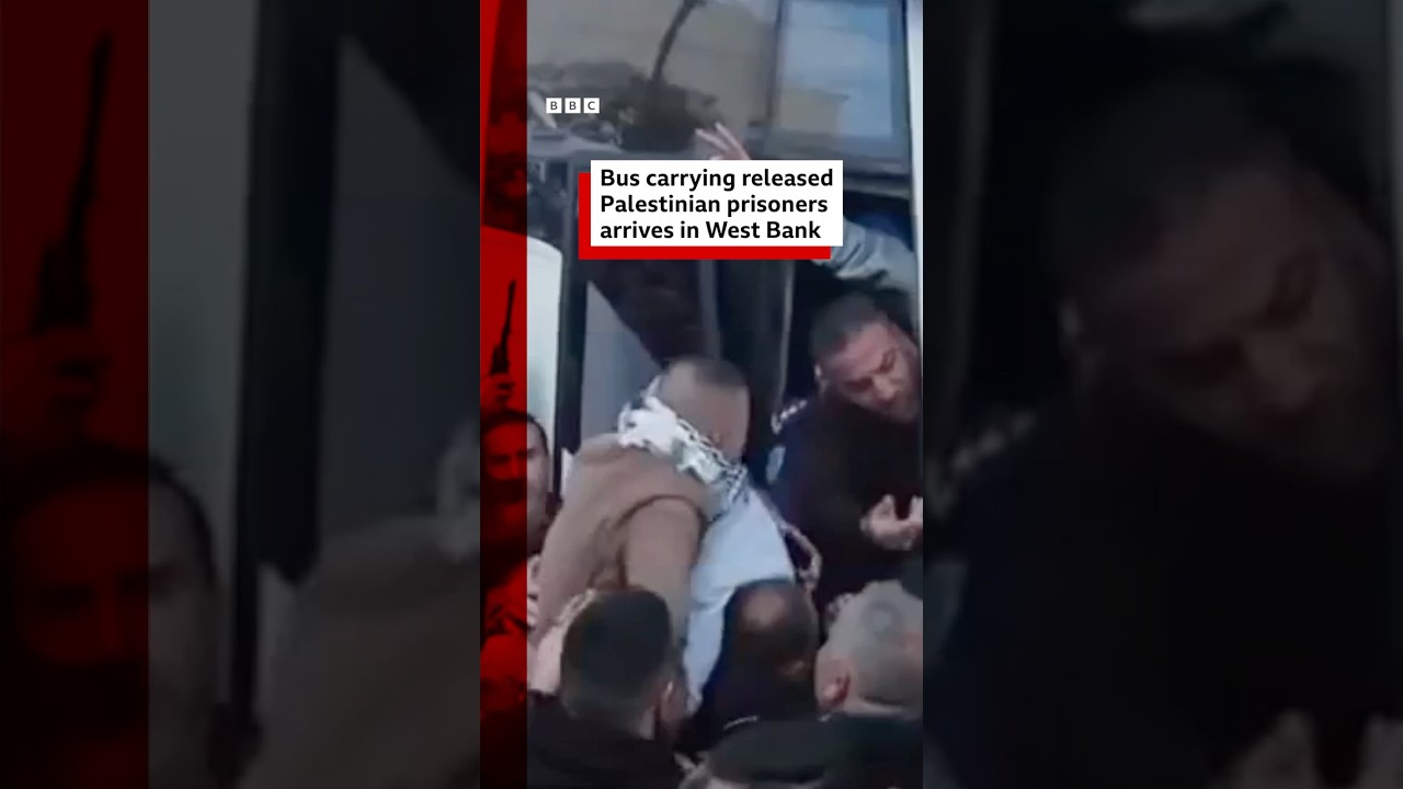 The bus came from Israel’s Ofer prison, it follows the release of three hostages in Gaza. #BBCNews