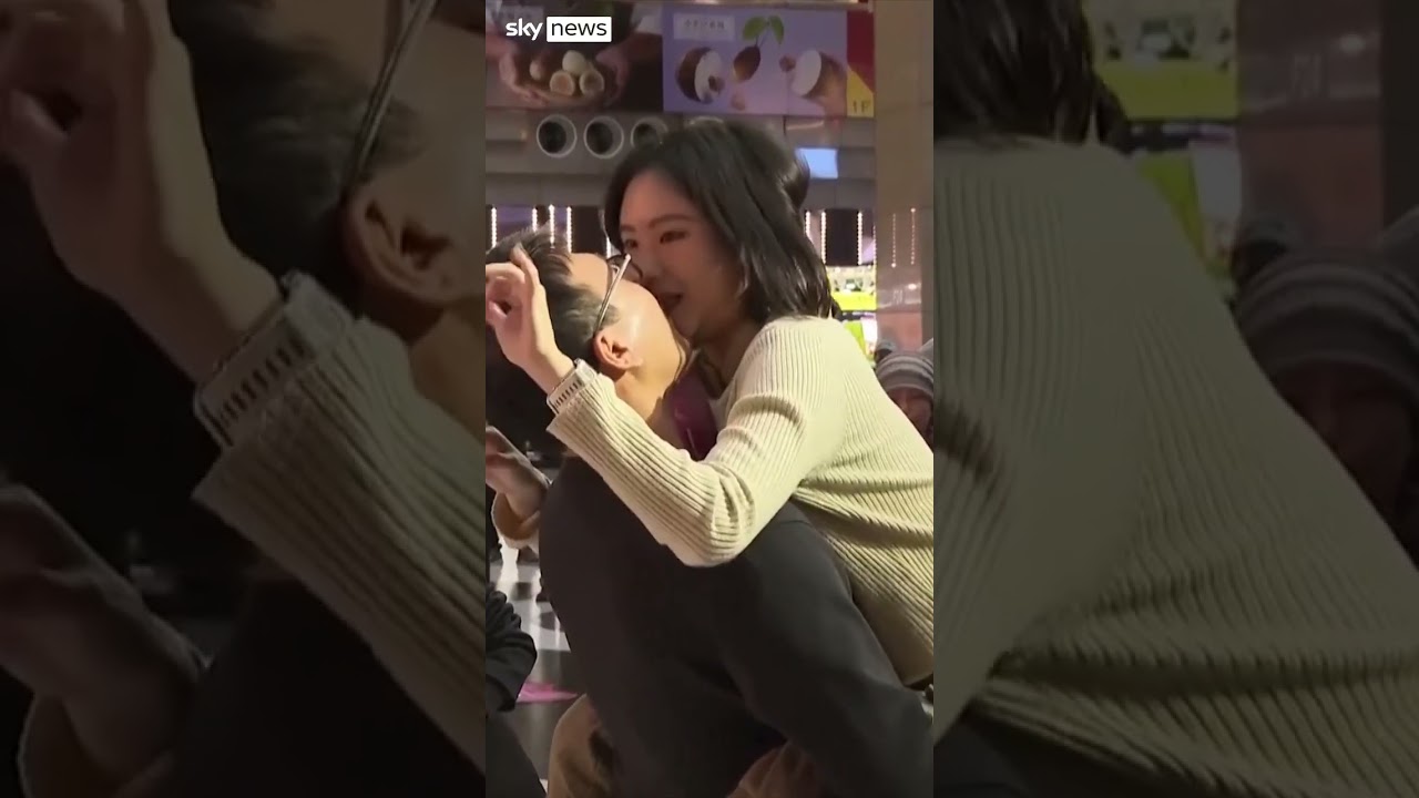 Valentine’s Day kissing competition in Taiwan