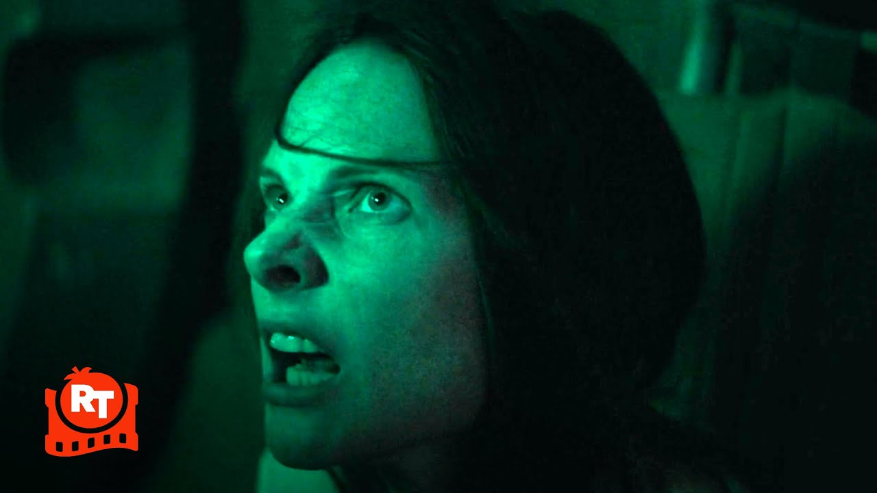 Dune (2021) 4K – Paul & Jessica Escape the Harkonnens | Movieclips