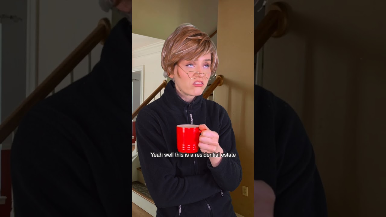 When your neighbours dog won’t stop barking 📣🐶