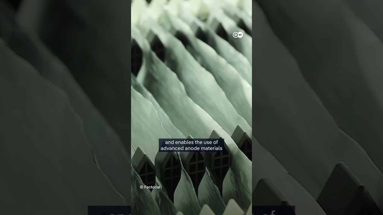 Has Mercedes revolutionized car batteries? | DW News