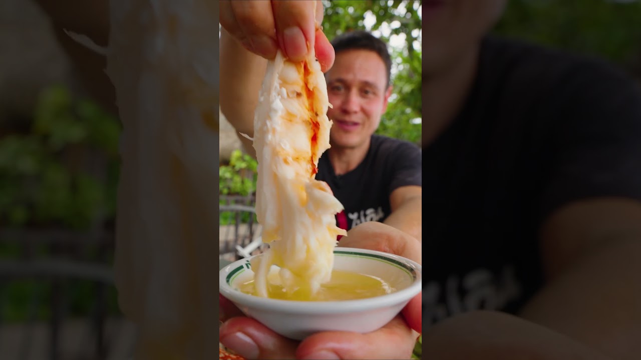 Huge Rainbow Lobster! 🦞