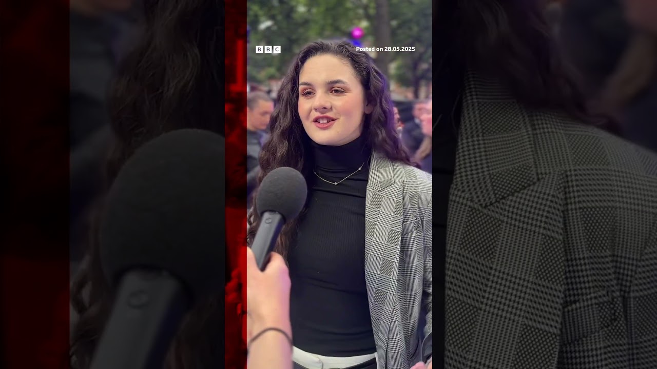 Abbi Pulling and Bianca Bustamante feature in a Netflix documentary about the F1 Academy. #BBCNews