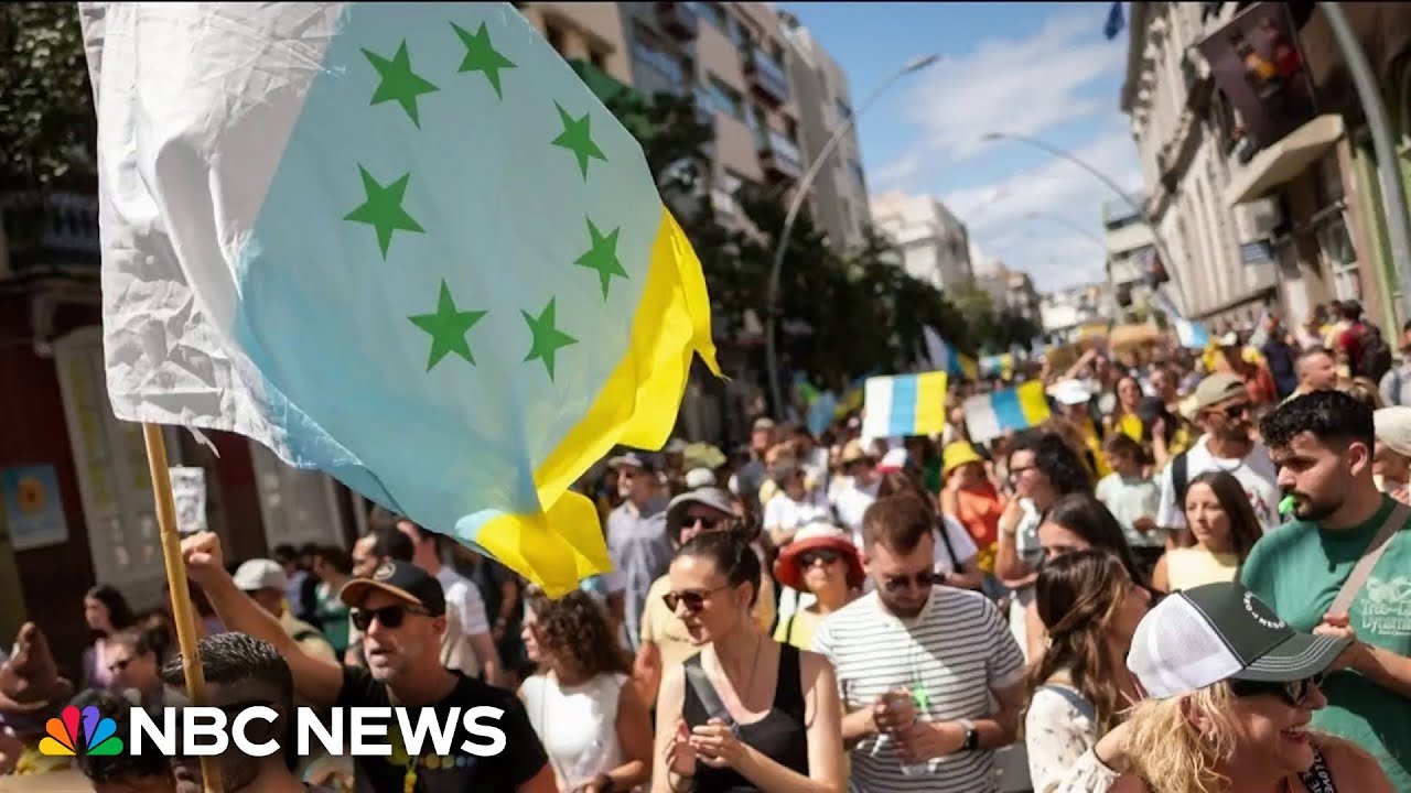 Canary Islands residents protest overtourism as government cracks down
