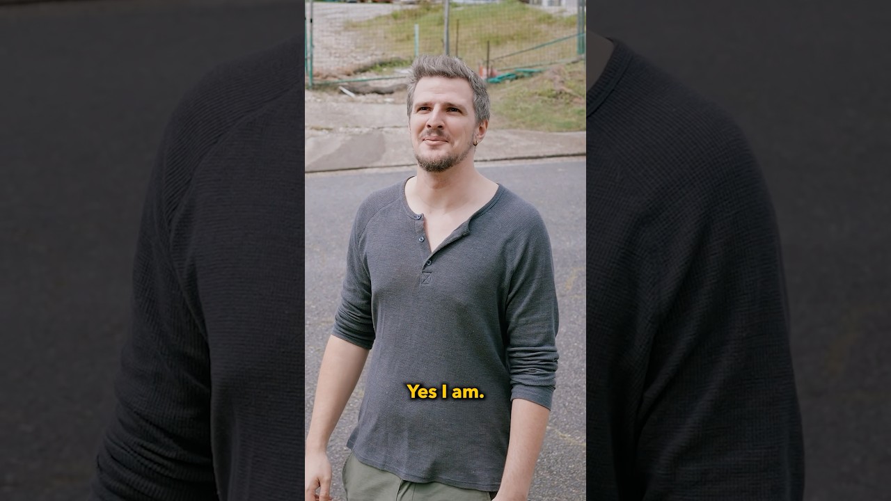 Pedro Pascal look alike goes wrong