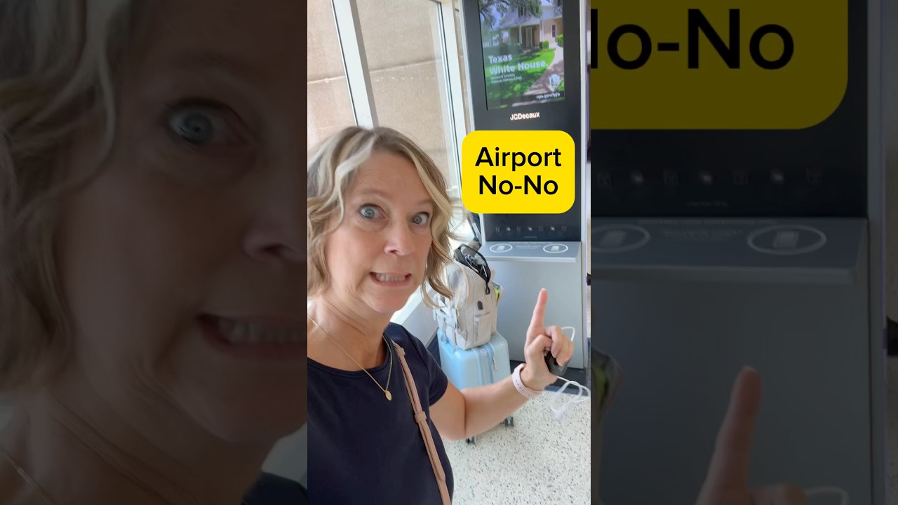 Airport Travel Tip for Plugs #traveltips