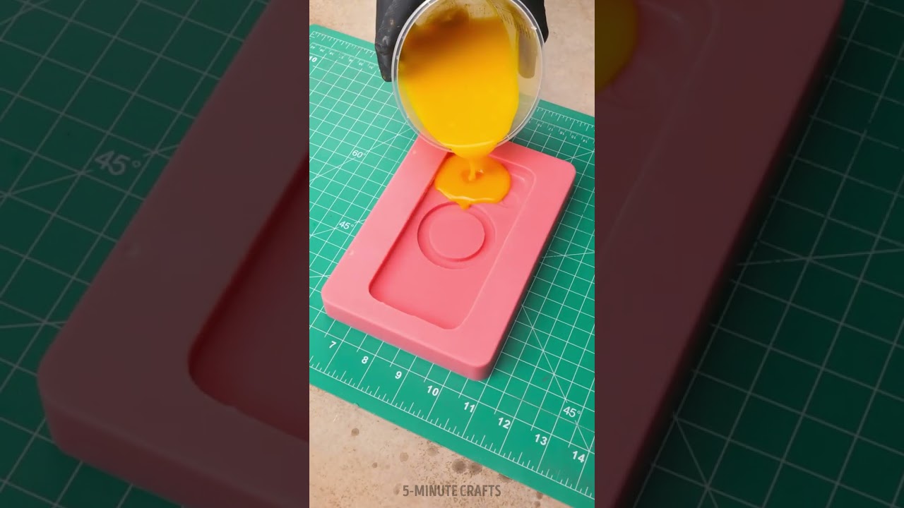 DIY Magnetic Phone Case But With Silicone