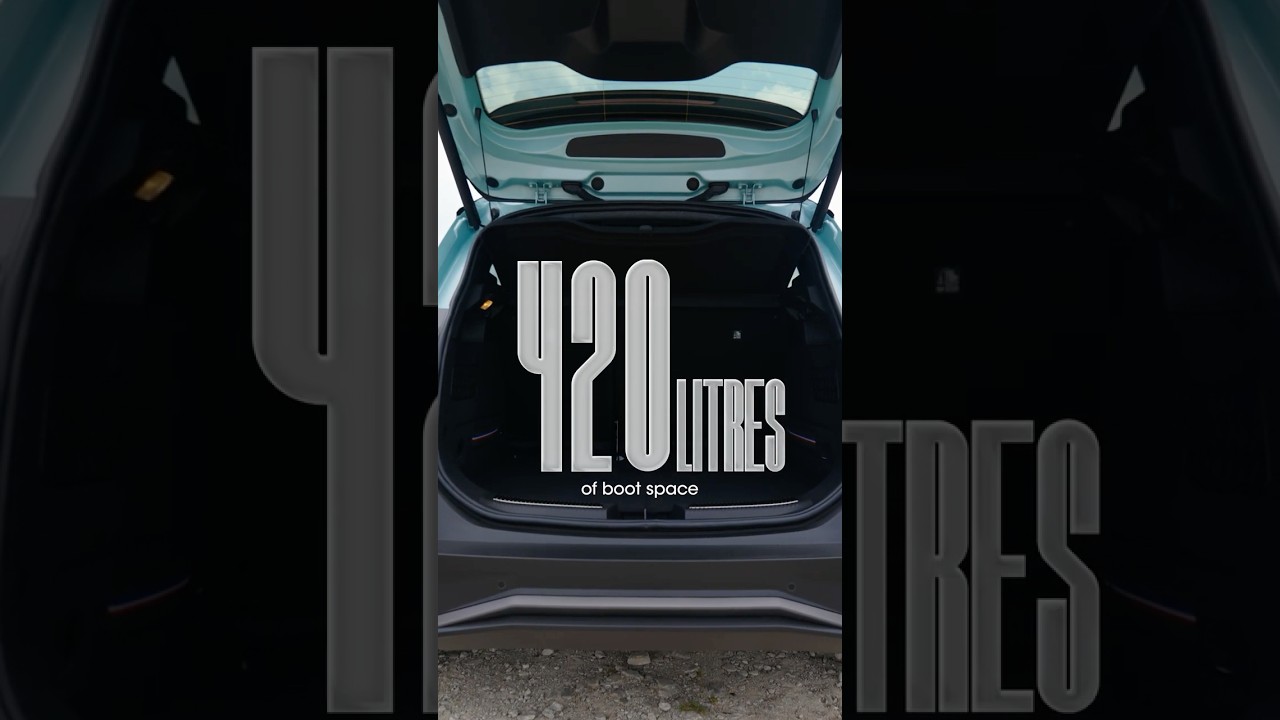 Everything you need to know about the 5-star Renault 4 in less than 40 seconds #ytshorts #shorts