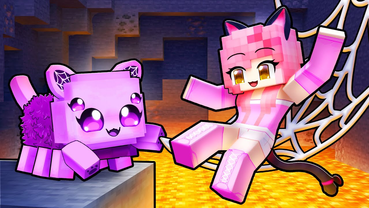 Playing as a HELPFUL SPIDER Kitten in Minecraft!