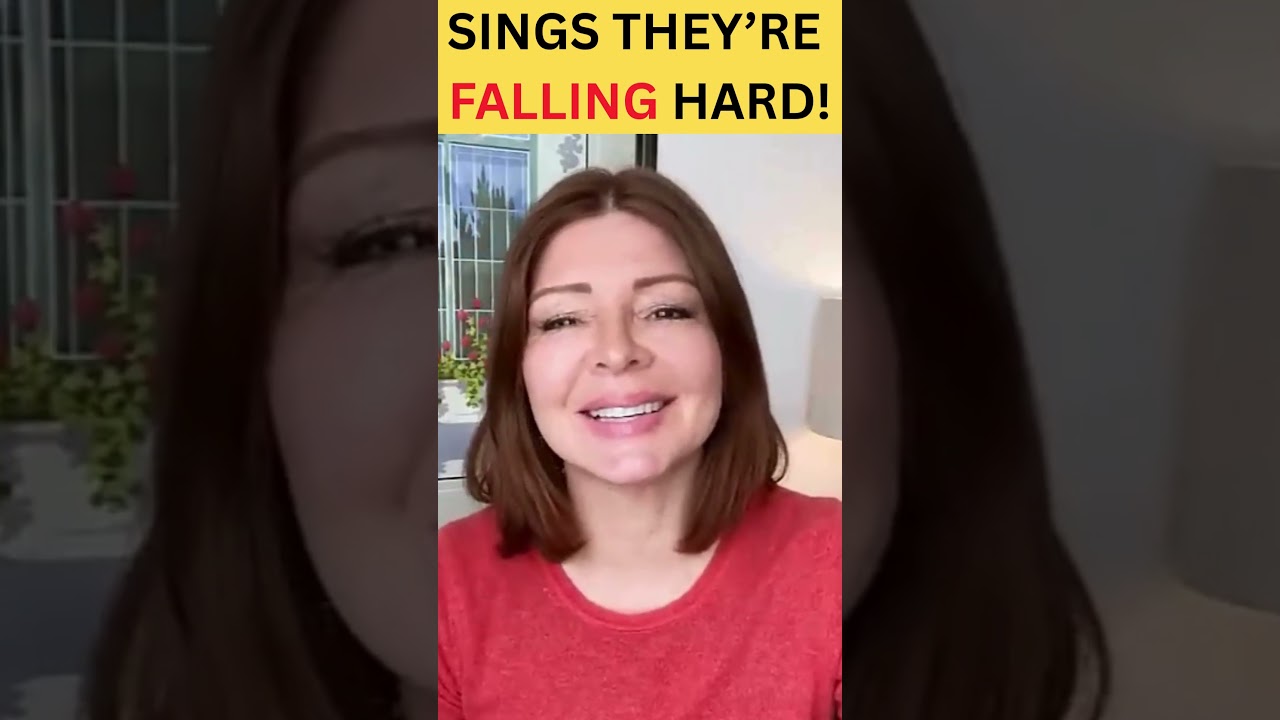 Secret Love Signs They Think You’ll NEVER Notice!