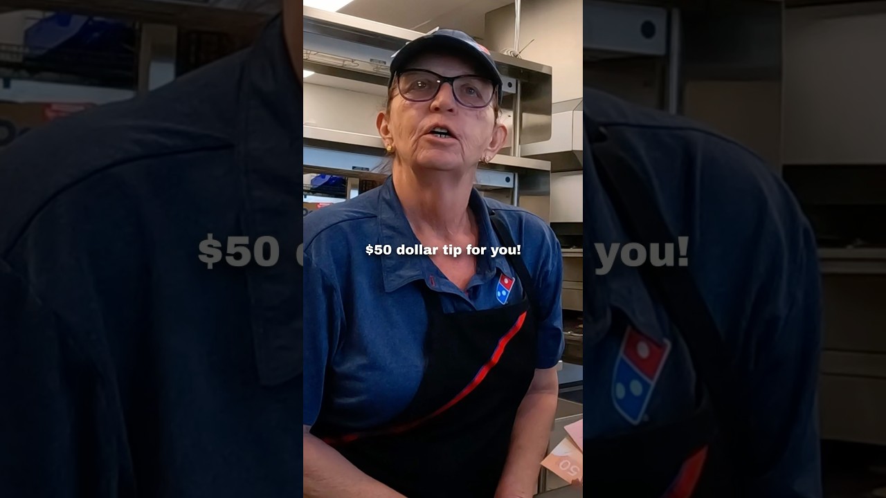 She paid for a whole pizza 🥹❤️
