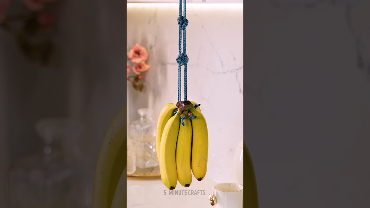 Smart kitchen trick—subscribe @pepperell.crafts for more tips! 🍌