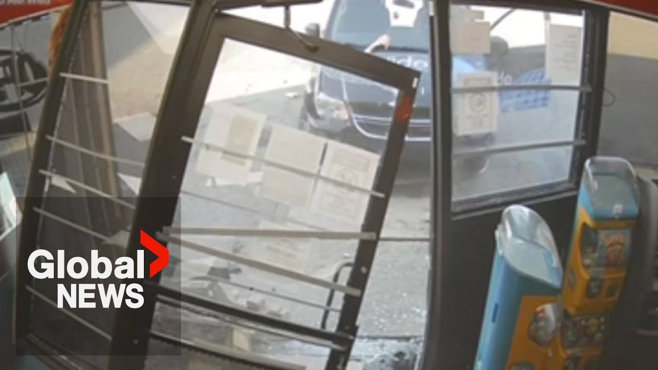 Carjacked taxi crashes into convenience store before Saskatoon police chase