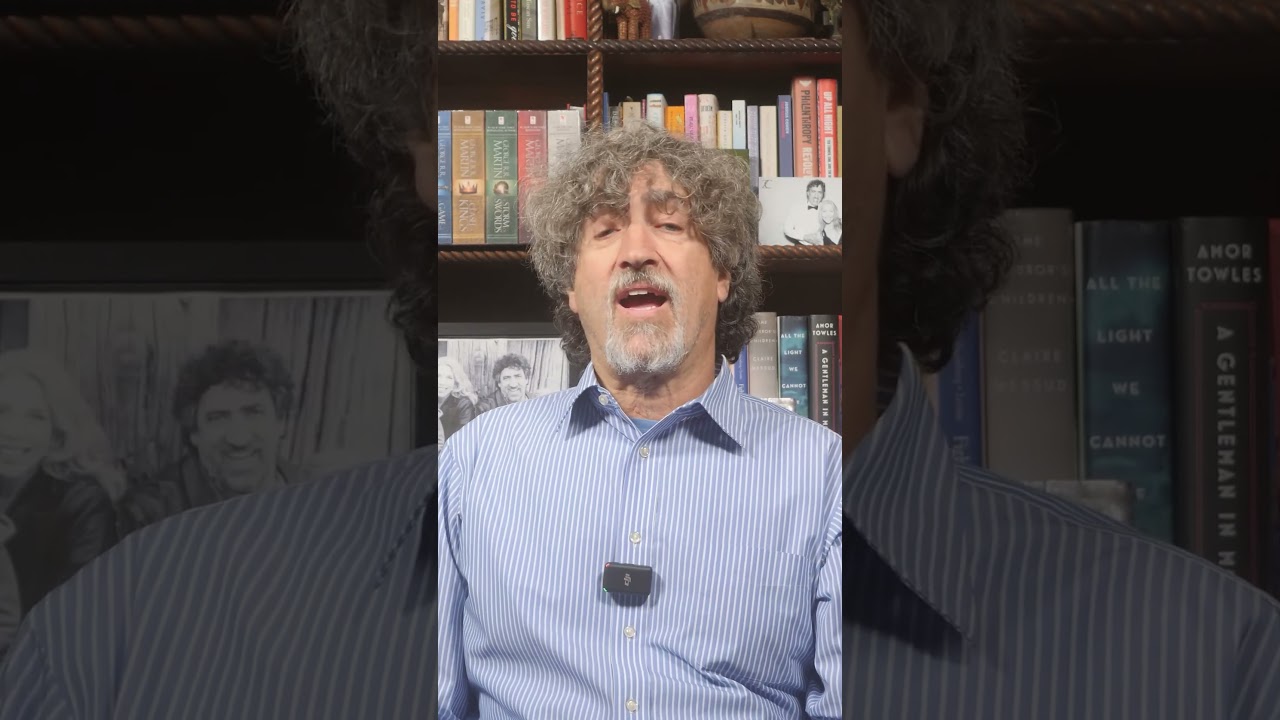 Do You Know the Shopping Discounts for Seniors at Walgreens and Other Stores?