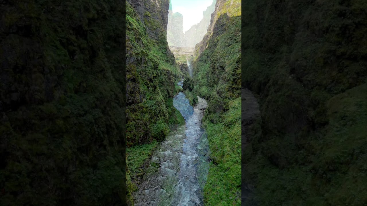 Iceland 4K 🇮🇸 – Nature’s Hypnotic Calm #shorts